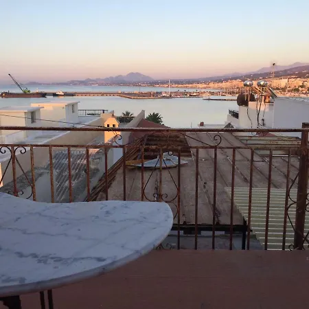 Apollo Didim * Rethymno (Crete)